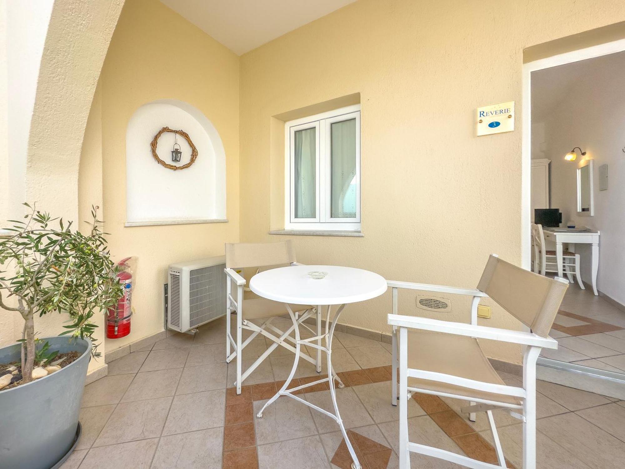 Reverie Santorini Hotel Firostefani Luaran gambar